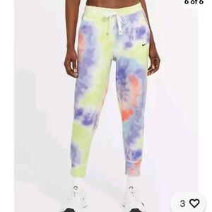 Nike Womens Joggers